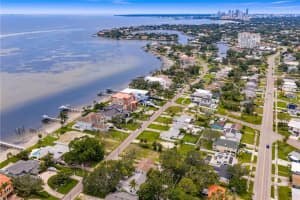 3650 BAYSHORE BOULEVARD, ST PETERSBURG, FL 33703 - MLS#MFRTB8427461