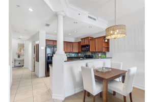 13941 CLUBHOUSE DR ##203, TAMPA, FL 33618 - MLS#MFRTB8427540