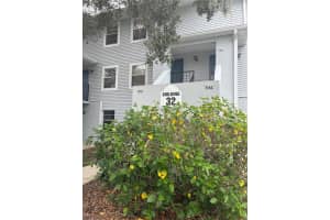 7193 E BANK DR, TAMPA, FL 33617 - MLS#MFRTB8427599