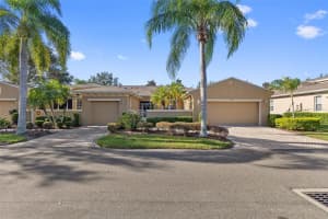 2404 KENSINGTON GREENS DRIVE, SUN CITY CENTER, FL 33573 - MLS#MFRTB8427609