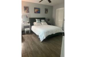 4016 LAKE BOULEVARD, CLEARWATER, FL 33762 - MLS#MFRTB8427644