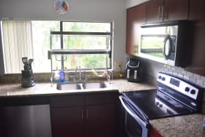 9209 SEMINOLE BOULEVARD, SEMINOLE, FL 33772 - MLS#MFRTB8427748