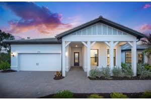 6950 Honeybell Dr, NOKOMIS