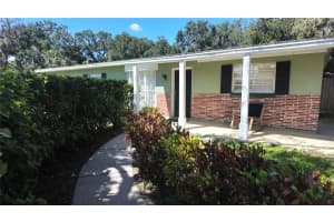 15402 Lake Magdalene Blvd, TAMPA