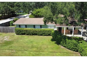 15402 LAKE MAGDALENE BOULEVARD, TAMPA, FL 33613 - MLS#MFRTB8427754