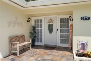 2979 DEL RIO DRIVE, BELLEAIR BLUFFS, FL 33770 Sold 11/21/25