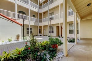 701 MIRROR LAKE DRIVE, ST PETERSBURG, FL 33701 - MLS#MFRTB8427815