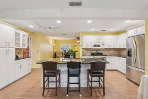 440 EVERGREEN DRIVE, OLDSMAR, FL 34677 Sold 11/19/25