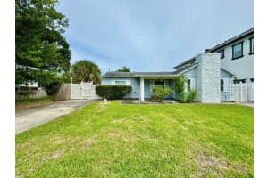 621 85TH AVENUE, ST PETERSBURG, FL 33702 - MLS#MFRTB8427829
