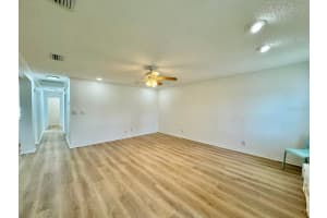 621 85TH AVENUE, ST PETERSBURG, FL 33702 - MLS#MFRTB8427829