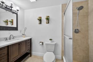 8370 GALEWOOD CIRCLE, TAMPA, FL 33615 - MLS#MFRTB8427841