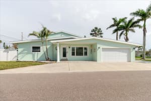 203 163rd Ave, REDINGTON BEACH