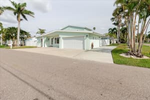 203 163RD AVENUE, REDINGTON BEACH, FL 33708 - MLS#MFRTB8427856