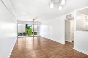 2302 S MANHATAN AVENUE, TAMPA, FL 33609 - MLS#MFRTB8427858