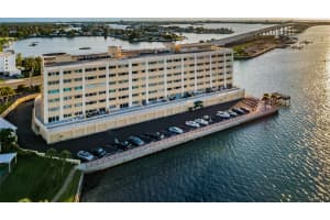 100 BLUFF VIEW DRIVE, BELLEAIR BLUFFS, FL 33770 - MLS#MFRTB8427954