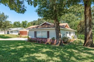 2837 LONGLEAF LANE, PALM HARBOR, FL 34684 Sold 11/14/25