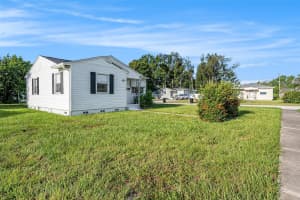 400 61ST AVENUE, ST PETERSBURG, FL 33703 - MLS#MFRTB8427985