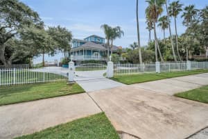 1100 BAYSHORE BOULEVARD, SAFETY HARBOR, FL 34695 Sold 10/08/25