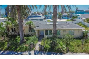 363 145TH AVENUE, MADEIRA BEACH, FL 33708 - MLS#MFRTB8428034
