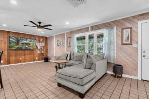 6327 2ND AVENUE, ST PETERSBURG, FL 33707 - MLS#MFRTB8428068