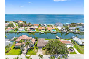 1962 HAWAII AVENUE, ST PETERSBURG, FL 33703 - MLS#MFRTB8428085