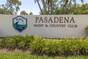 2795 KIPPS COLONY DRIVE, ST PETERSBURG, FL 33707 - MLS#MFRTB8428110