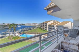 2795 KIPPS COLONY DRIVE, ST PETERSBURG, FL 33707 - MLS#MFRTB8428110