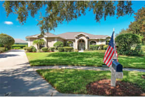 5203 CULASAJA CIRCLE, VALRICO, FL 33596 - MLS#MFRTB8428115