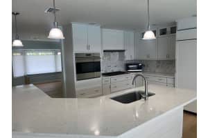 601 64TH AVENUE, ST PETE BEACH, FL 33706 - MLS#MFRTB8428137