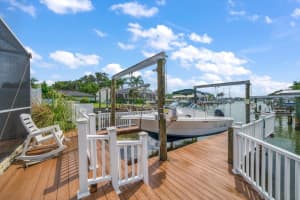 1670 CLEARWATER HARBOR DRIVE, LARGO, FL 33770 - MLS#MFRTB8428141