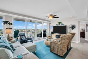 223 ISLAND WAY, CLEARWATER BEACH, FL 33767 - MLS#MFRTB8428155