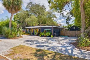 832 FLORIDA AVENUE, PALM HARBOR, FL 34683 - MLS#MFRTB8428196