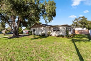 2813 20TH AVENUE, BRADENTON, FL 34205 - MLS#MFRTB8428201