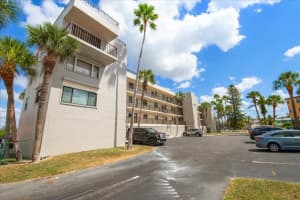 18201 GULF BOULEVARD, REDINGTON SHORES, FL 33708 - MLS#MFRTB8428203