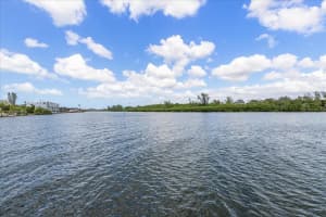 18201 GULF BOULEVARD, REDINGTON SHORES, FL 33708 - MLS#MFRTB8428203