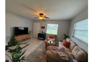 10812 HANNAWAY DRIVE, RIVERVIEW, FL 33578 - MLS#MFRTB8428246