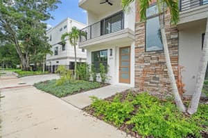 6371 1ST AVENUE, ST PETERSBURG, FL 33707 Sold 10/27/25