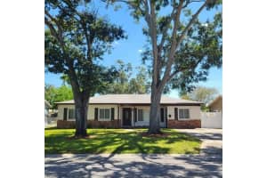 7809 Lakeside Blvd, TAMPA