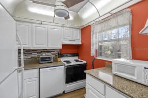 11485 OAKHURST ROAD, LARGO, FL 33774 - MLS#MFRTB8428327