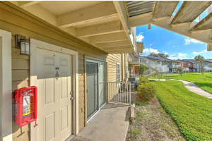 308 LAKE PARSONS GREEN, BRANDON, FL 33511 - MLS#MFRTB8428362