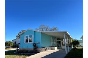 7049 Mount Essex Dr Ne #521, ST PETERSBURG