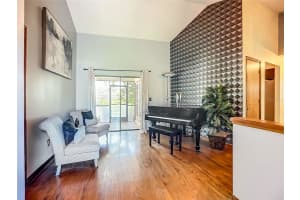 3810 HOLLOW WOOD DR, VALRICO, FL 33596 - MLS#MFRTB8428417