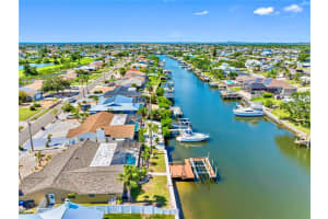 727 FLAMINGO DRIVE, APOLLO BEACH, FL 33572 - MLS#MFRTB8428469