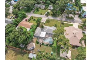 2701 48TH AVENUE, ST PETERSBURG, FL 33714 Sold 11/03/25