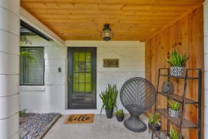 10406 CLIFF CIRCLE, TAMPA, FL 33612 - MLS#MFRTB8428561