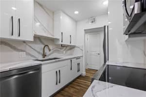 1200 SHORE DRIVE, ST PETERSBURG, FL 33701 - MLS#MFRTB8428585