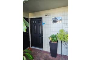 2424 TAMPA BAY BOULEVARD, TAMPA, FL 33607 - MLS#MFRTB8428603