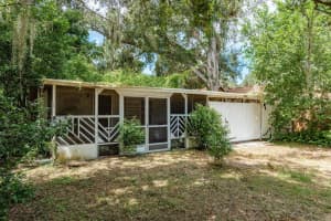 1838 Sylvan Dr, CLEARWATER