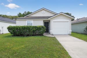 1823 PINETA COVE DRIVE, MIDDLEBURG, FL 32068 - MLS#MFRTB8428682