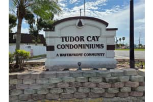 9004 TUDOR DRIVE, TAMPA, FL 33615 - MLS#MFRTB8428687